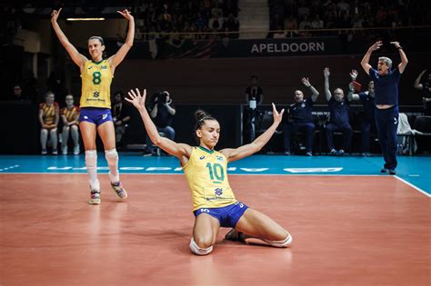 gabriela guimarães|brazilian women's volleyball team.